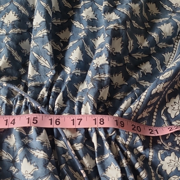 Sevya Handmade Blue and White Kaftan One Size Fits Most. NWOT. - Picture 11 of 12